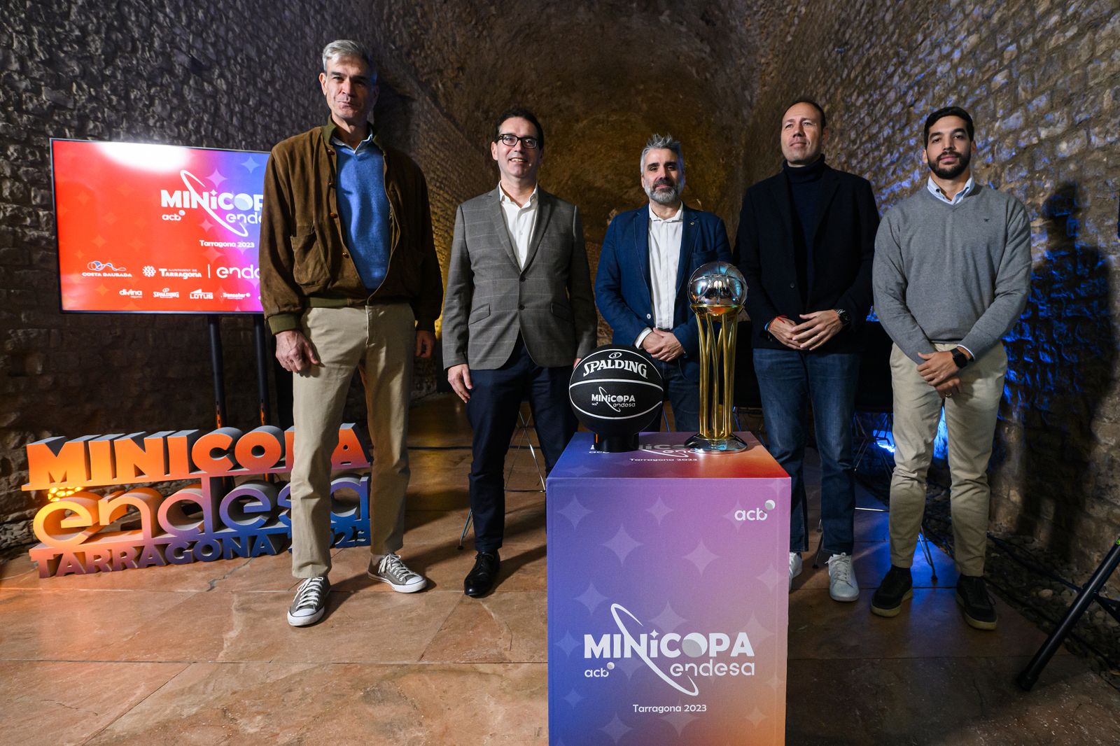 Presentación del acuerdo.