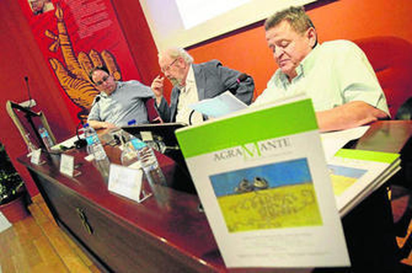 Jesús Fernández Palacios, durante la presentación de la revista.