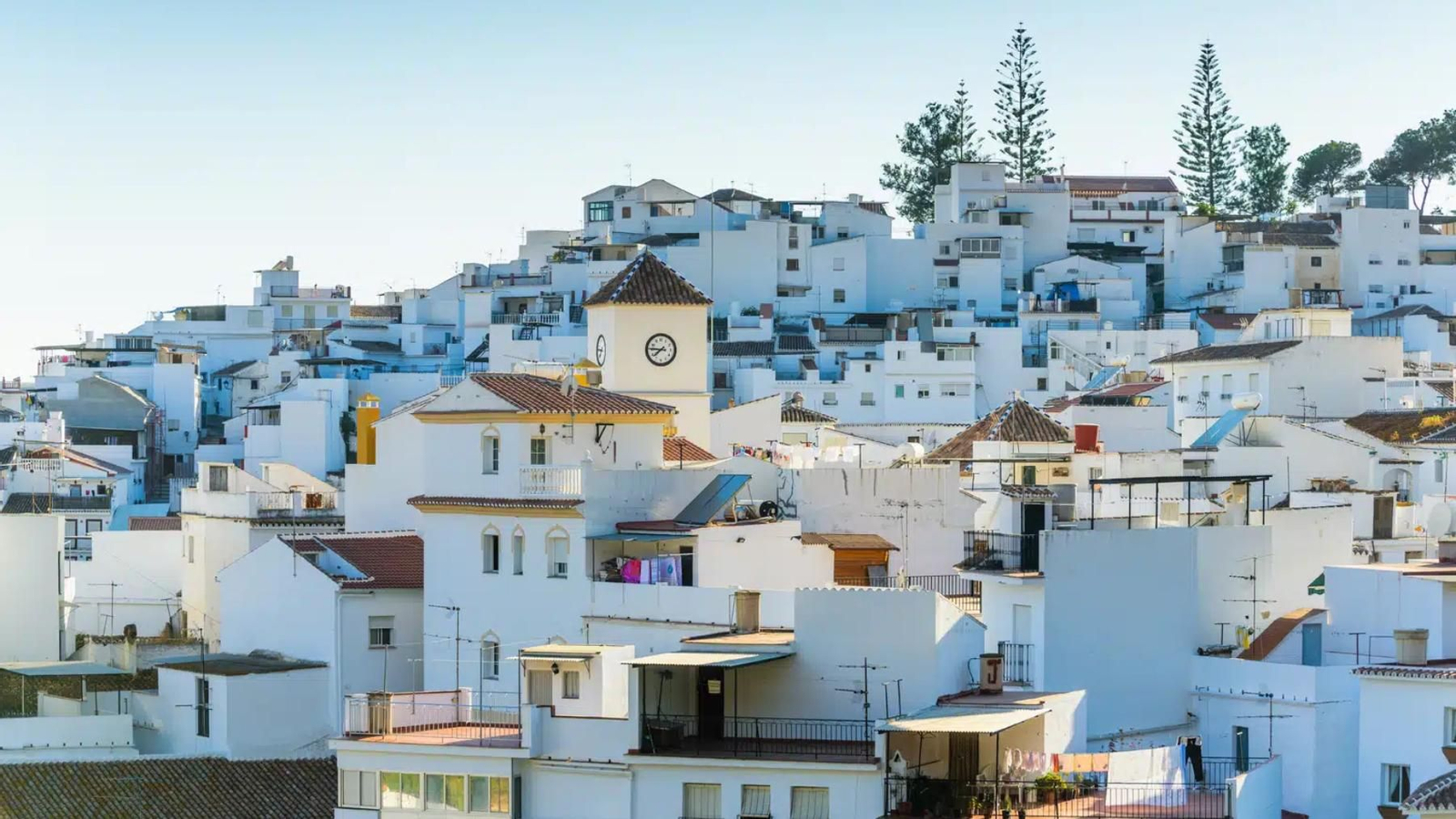 Una panorámica del pueblo malagueño de Algarrobo.