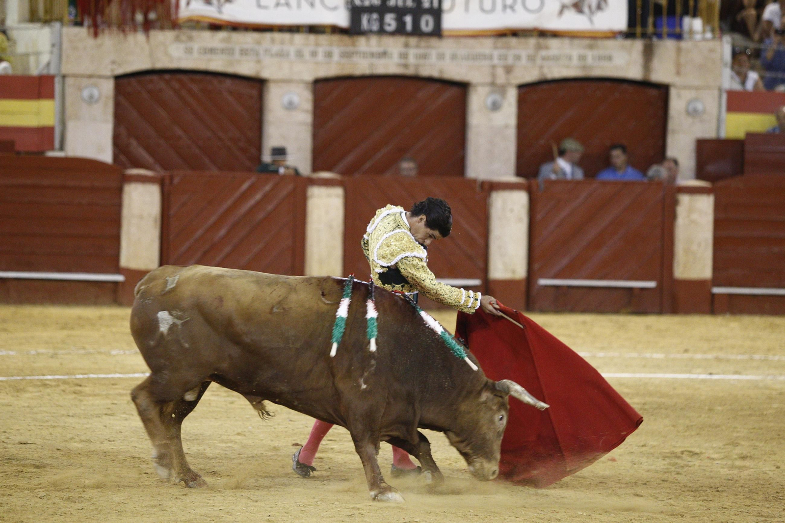 Las mejores imágenes de la corrida de toros de Diego Ventura, Talavante y Pablo Aguado, en Almería