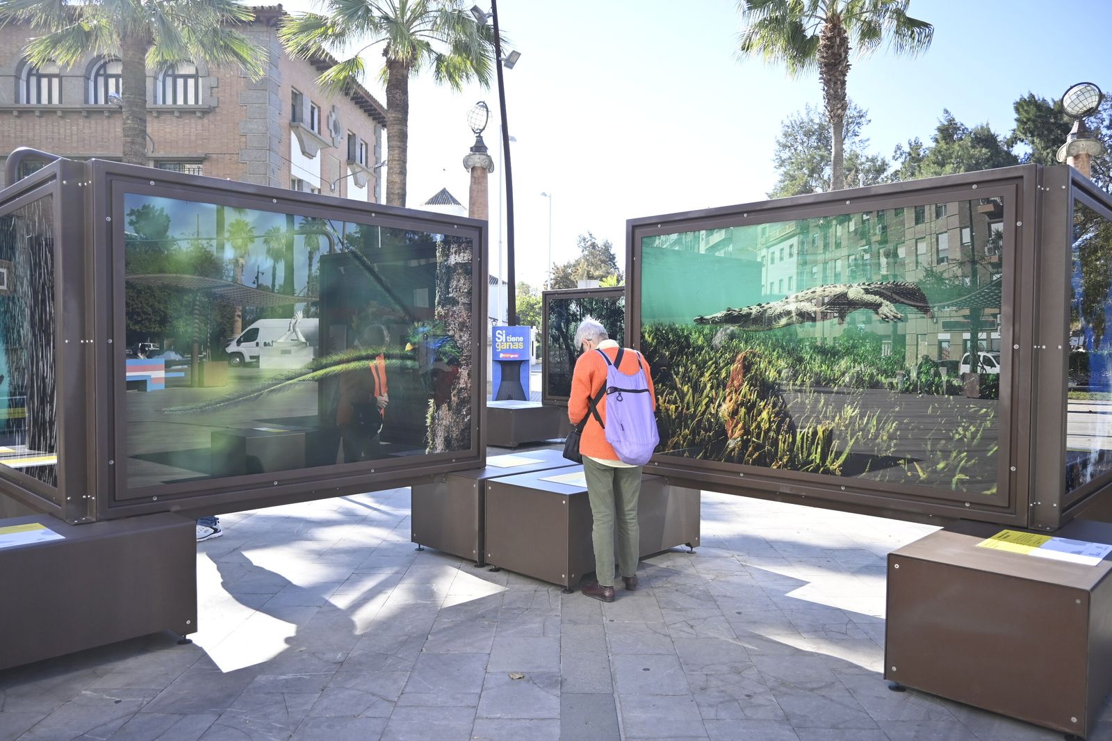 Exposición fotográfica `De Polo a Polo´ en imágenes