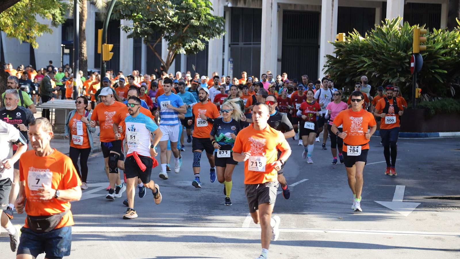 Búscate en las fotos de la Carrera de la Prensa en Málaga