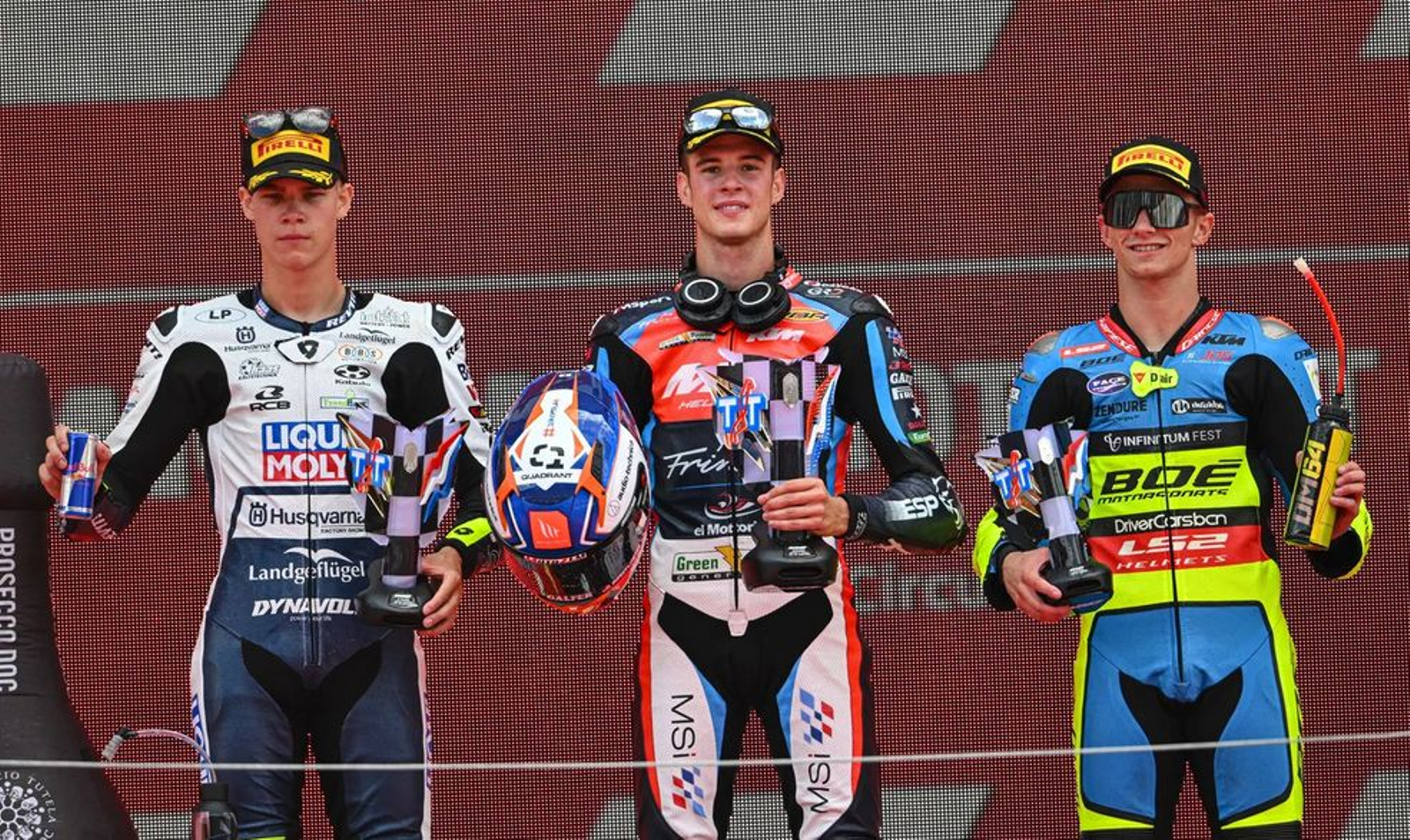 El brenero David Muñoz completó el podio de Assen.