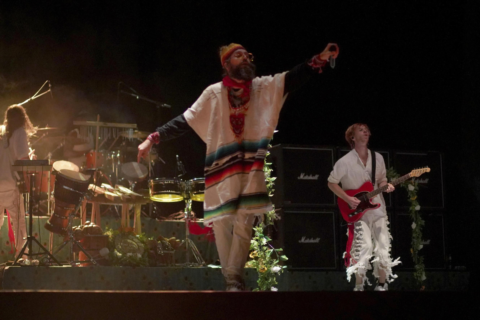 Crystal Fighters despide las '1001 Músicas' del Generalife