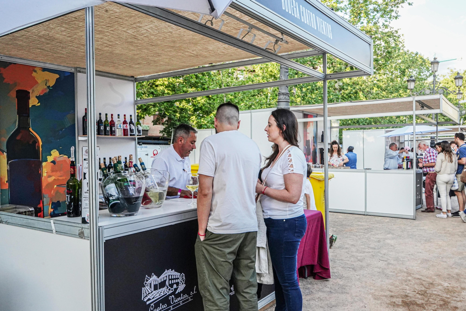 Encuéntrate en las fotos de la Feria del Vino