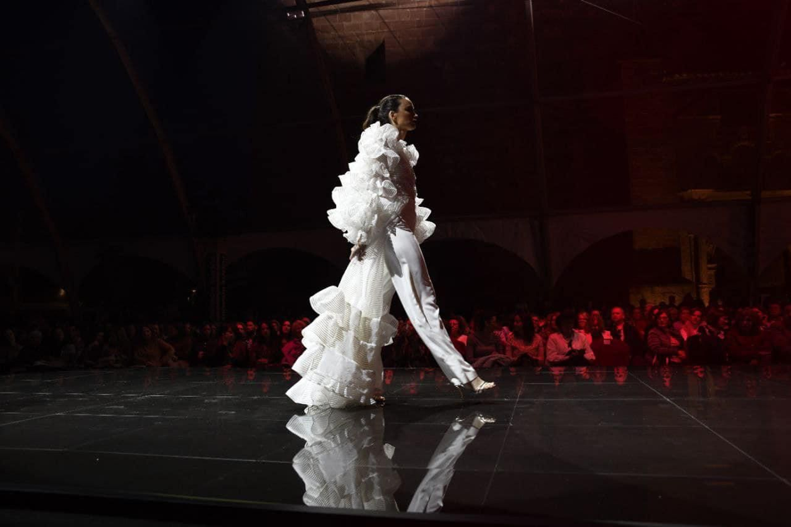 Lo mejor de Andújar Flamenca, moda de alta costura, en imágenes