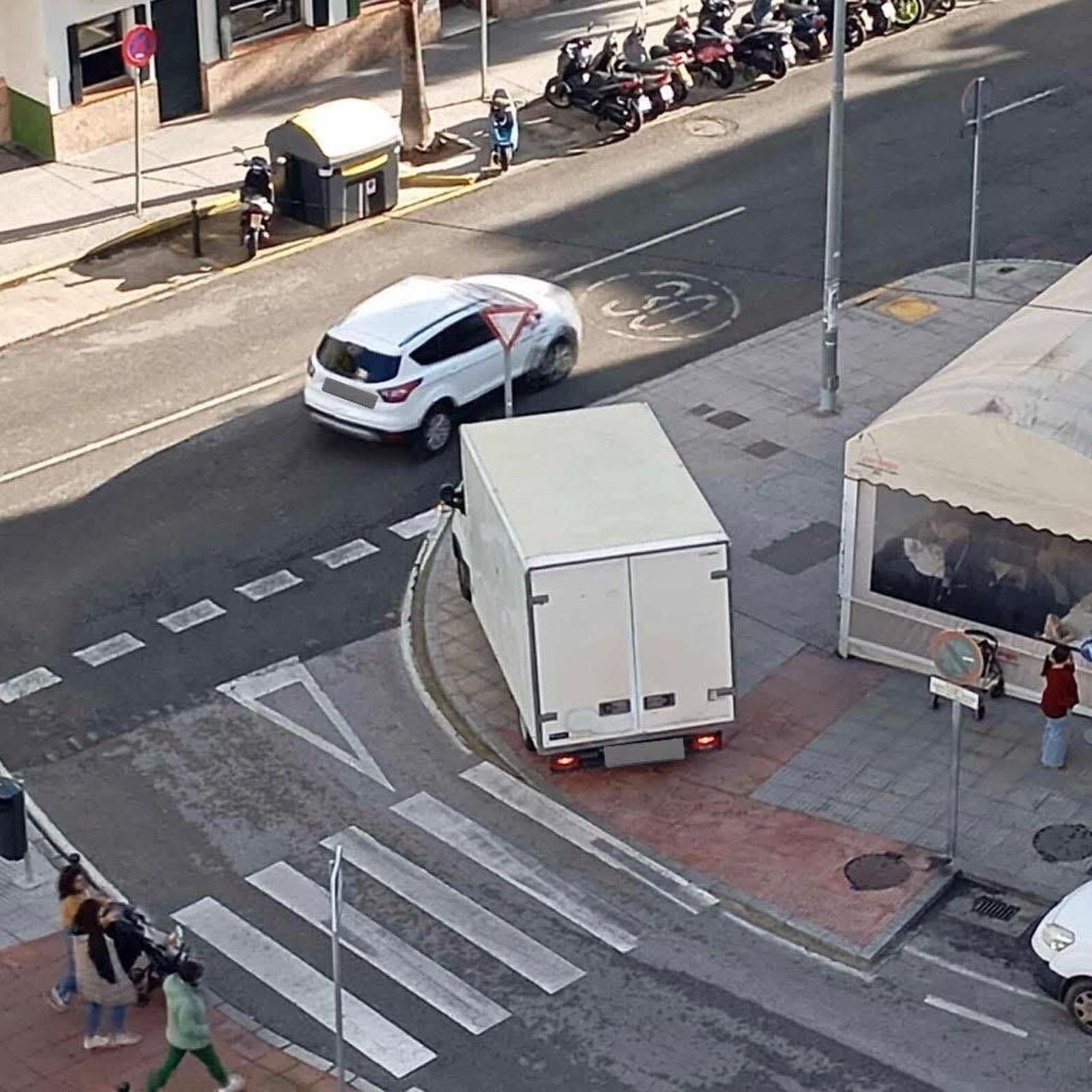 Carga y descarga a la gaditana