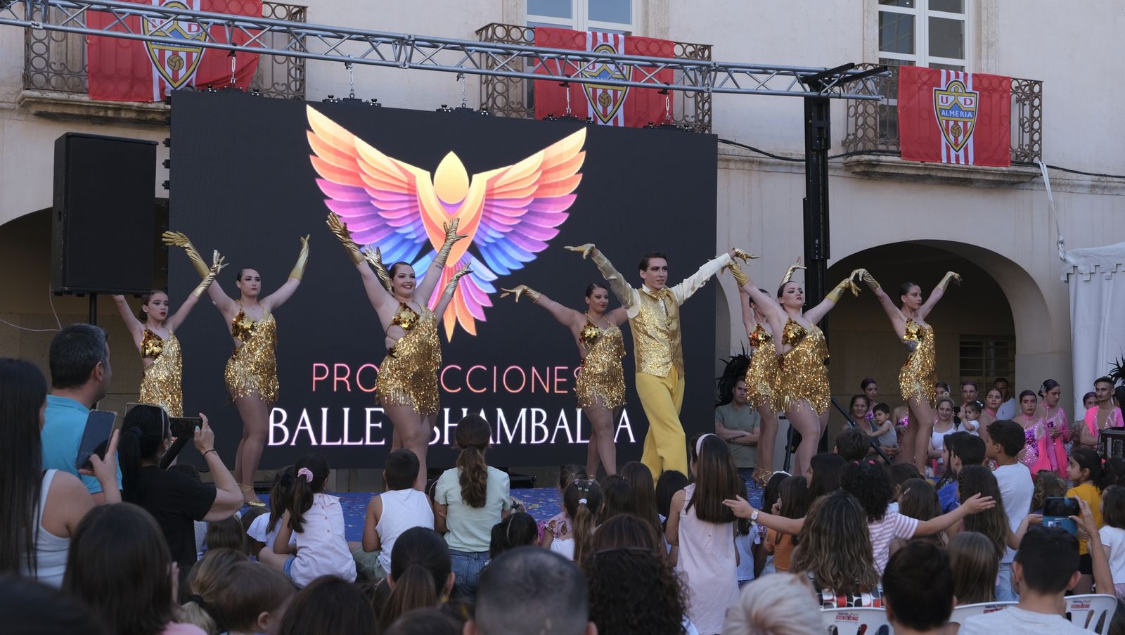 Imágenes de la Noche en Blanco de Almería