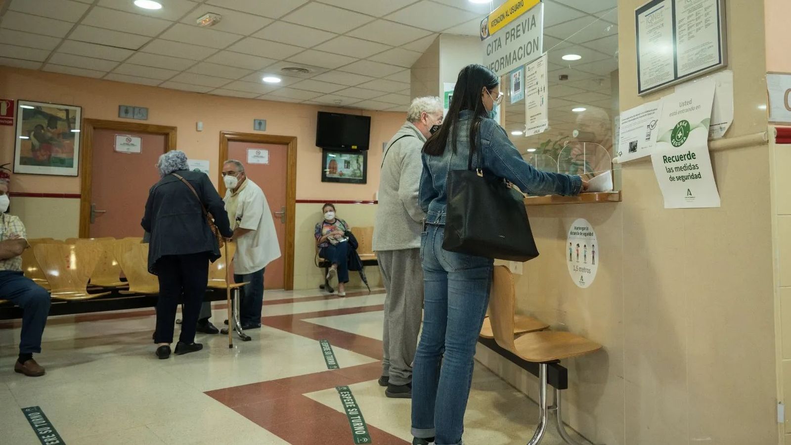 Un año del anuncio del cierre del centro de salud de Fortuny Velutti ...