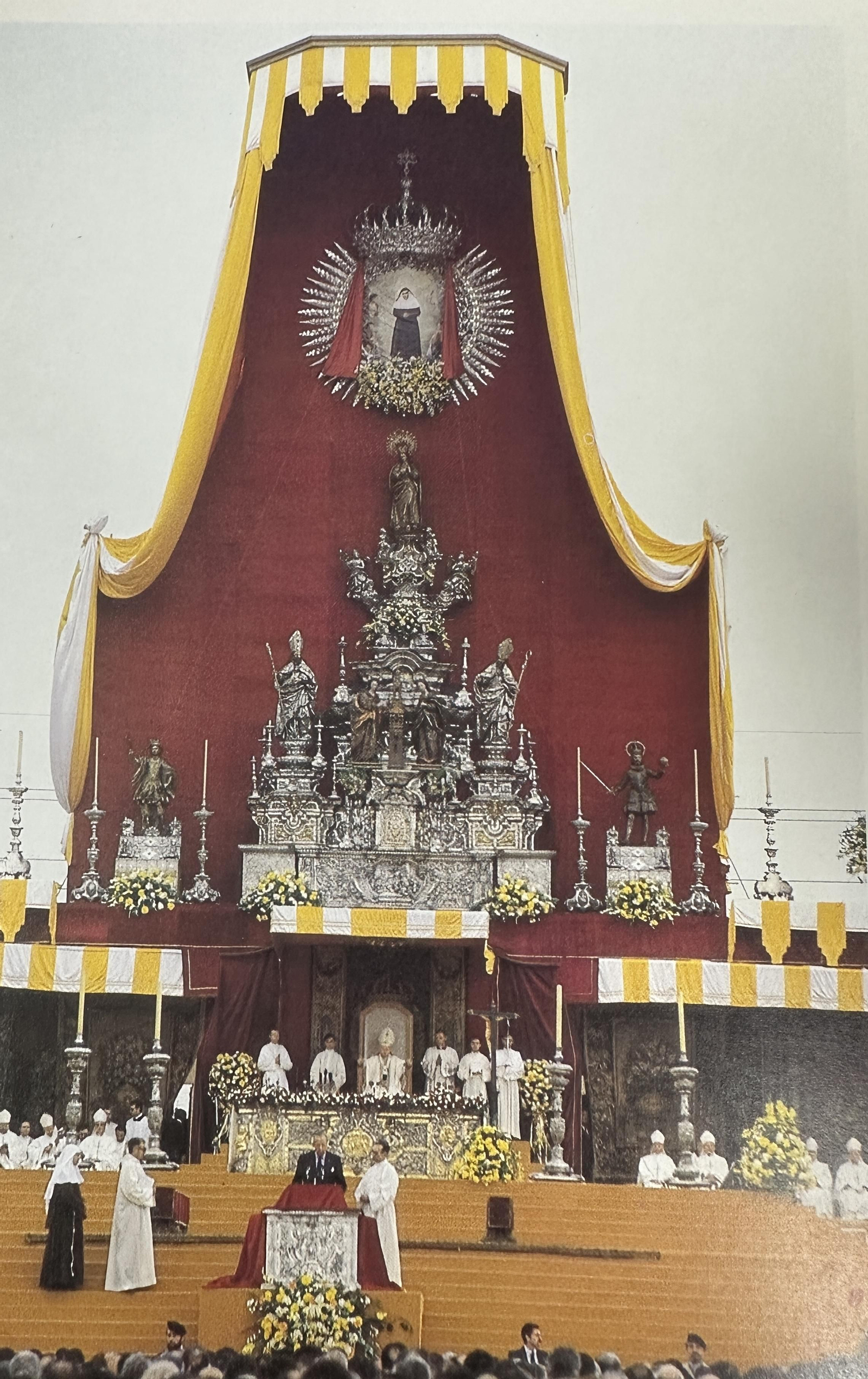 Las imágenes de la primera visita del Papa a Sevilla