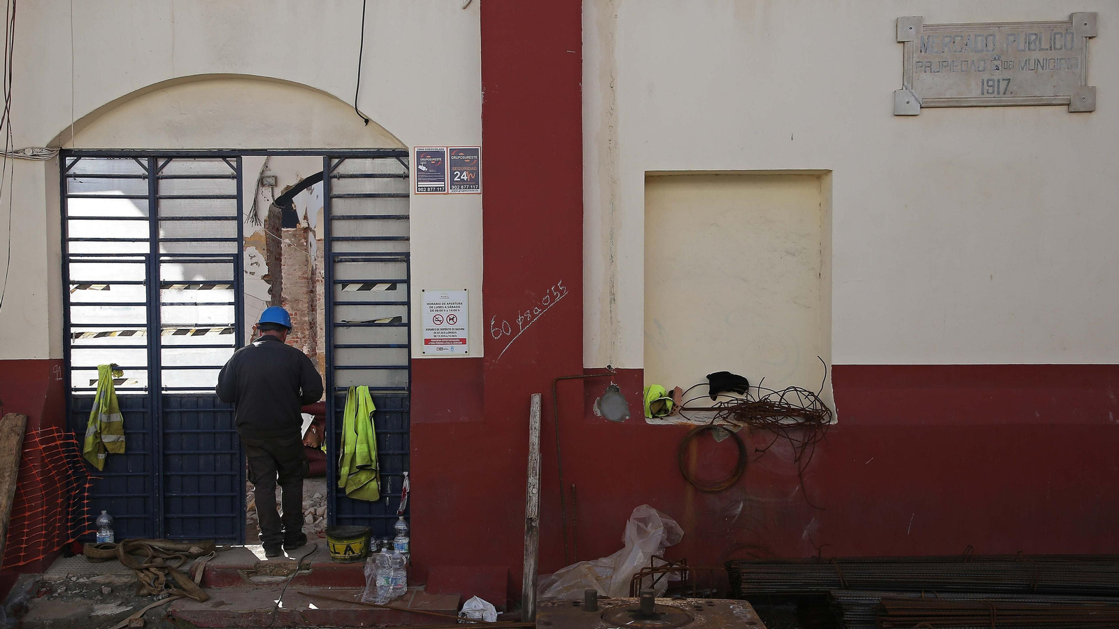 Fotos de las obras del mercado de La Línea