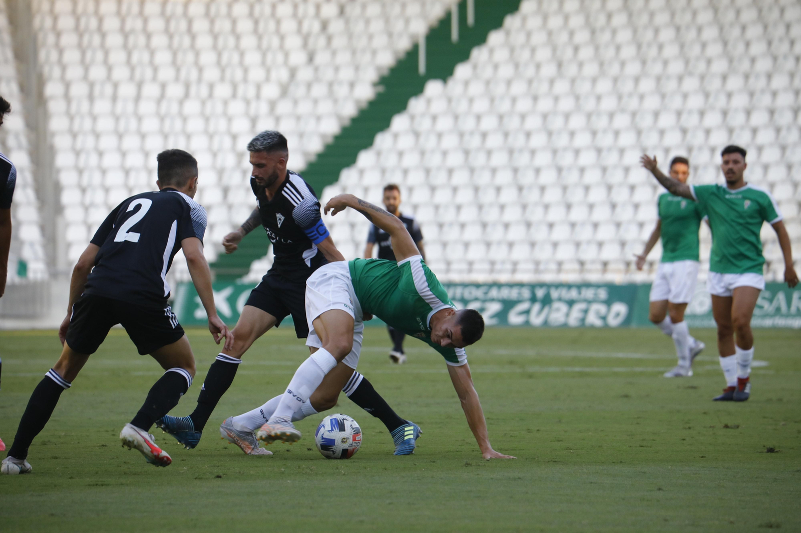 El amistoso entre el Córdoba CF y el Marbella, en imágenes