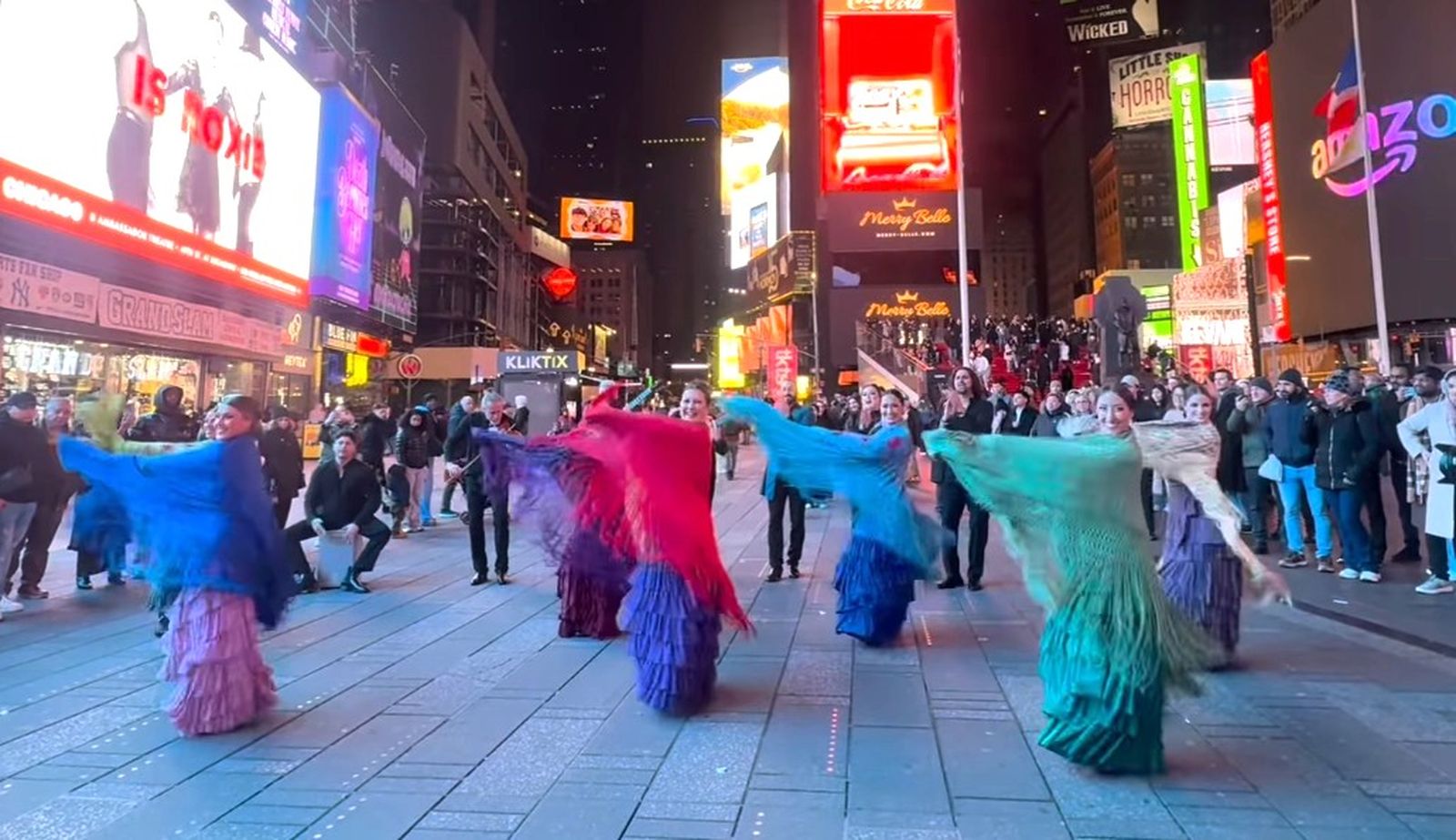 Sara Baras bailando flamenco en Times Square
