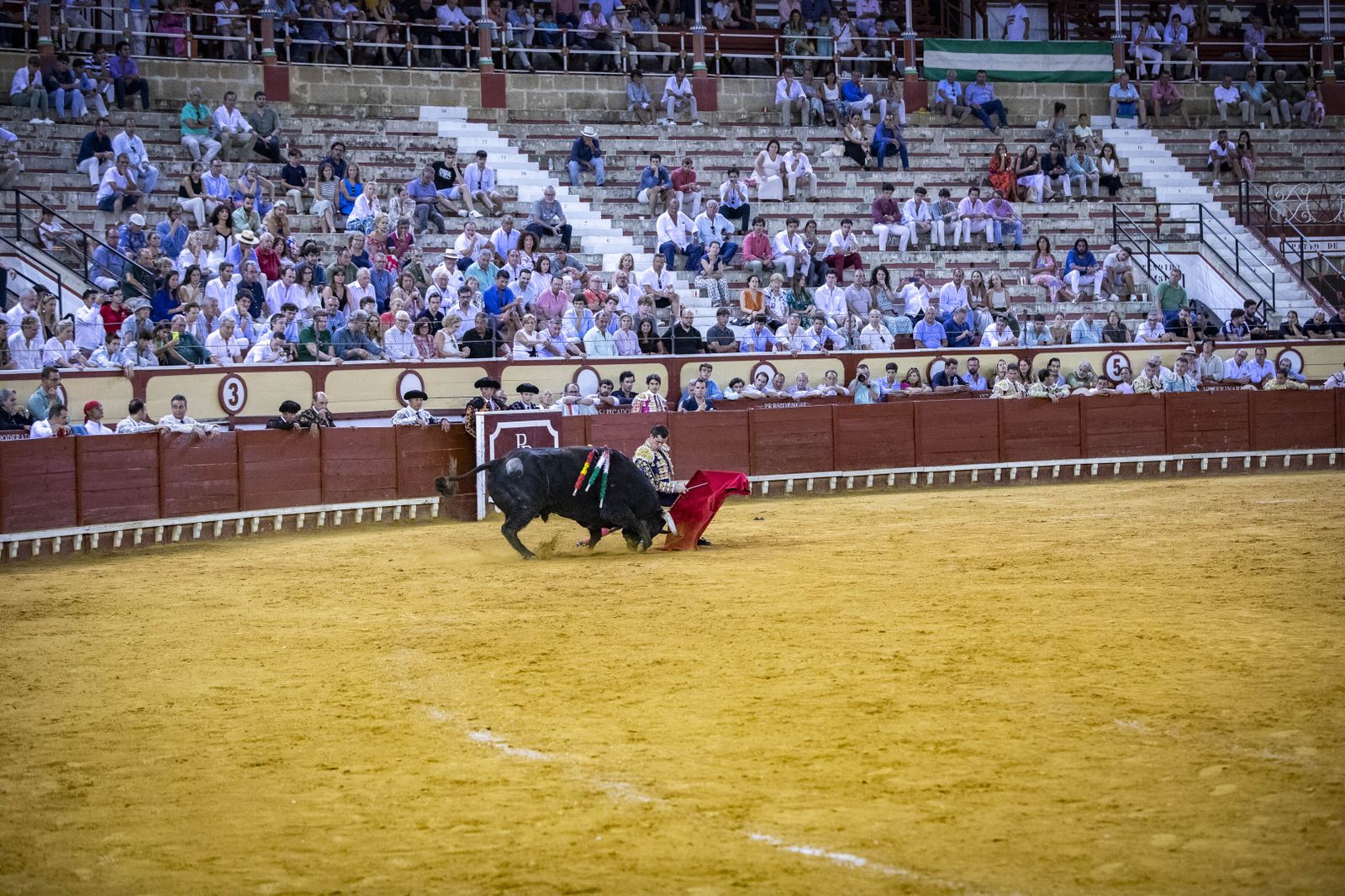 Diego Urdiales, Sebastián Castella y Daniel Luque, en la plaza de toros de El Puerto