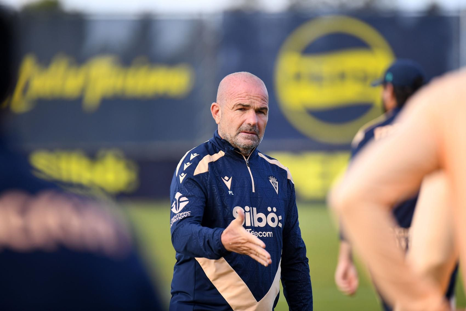 Paco López, técnico del equipo amarillo.