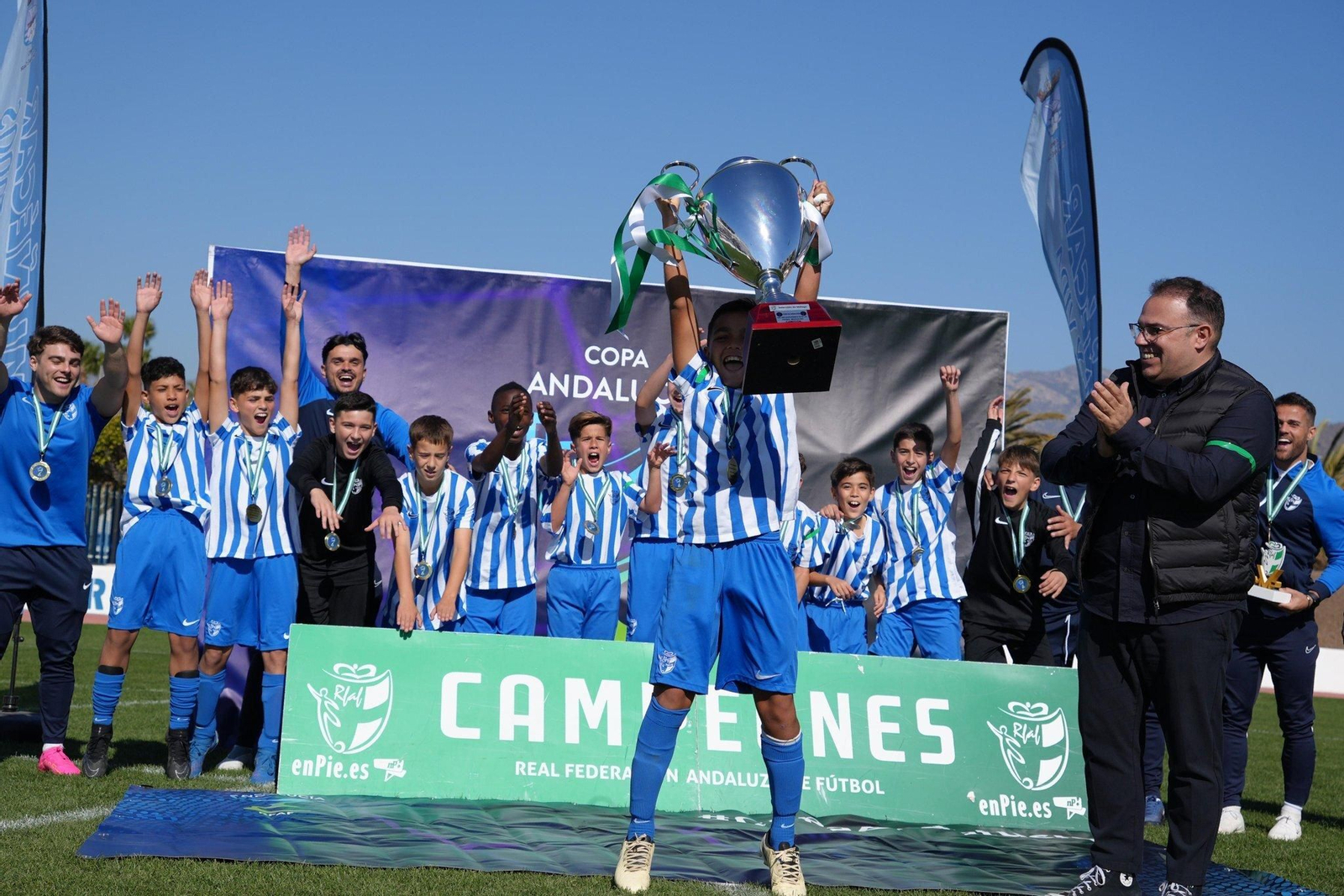 Málaga, campeona de Andalucía alevín con Enzo Pérez de MVP