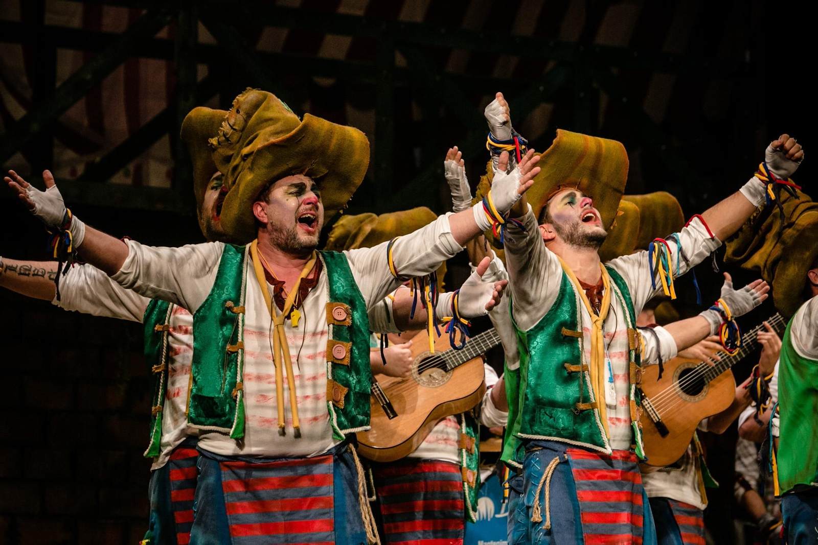 "Los fabulosos", comparsa de Málaga encargar de abrir la función.