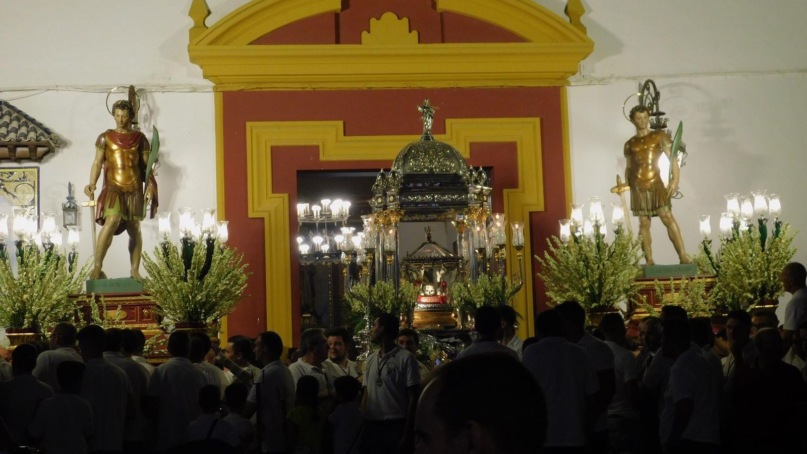 Procesión de los santos mártires de Arjona y sus reliquias.