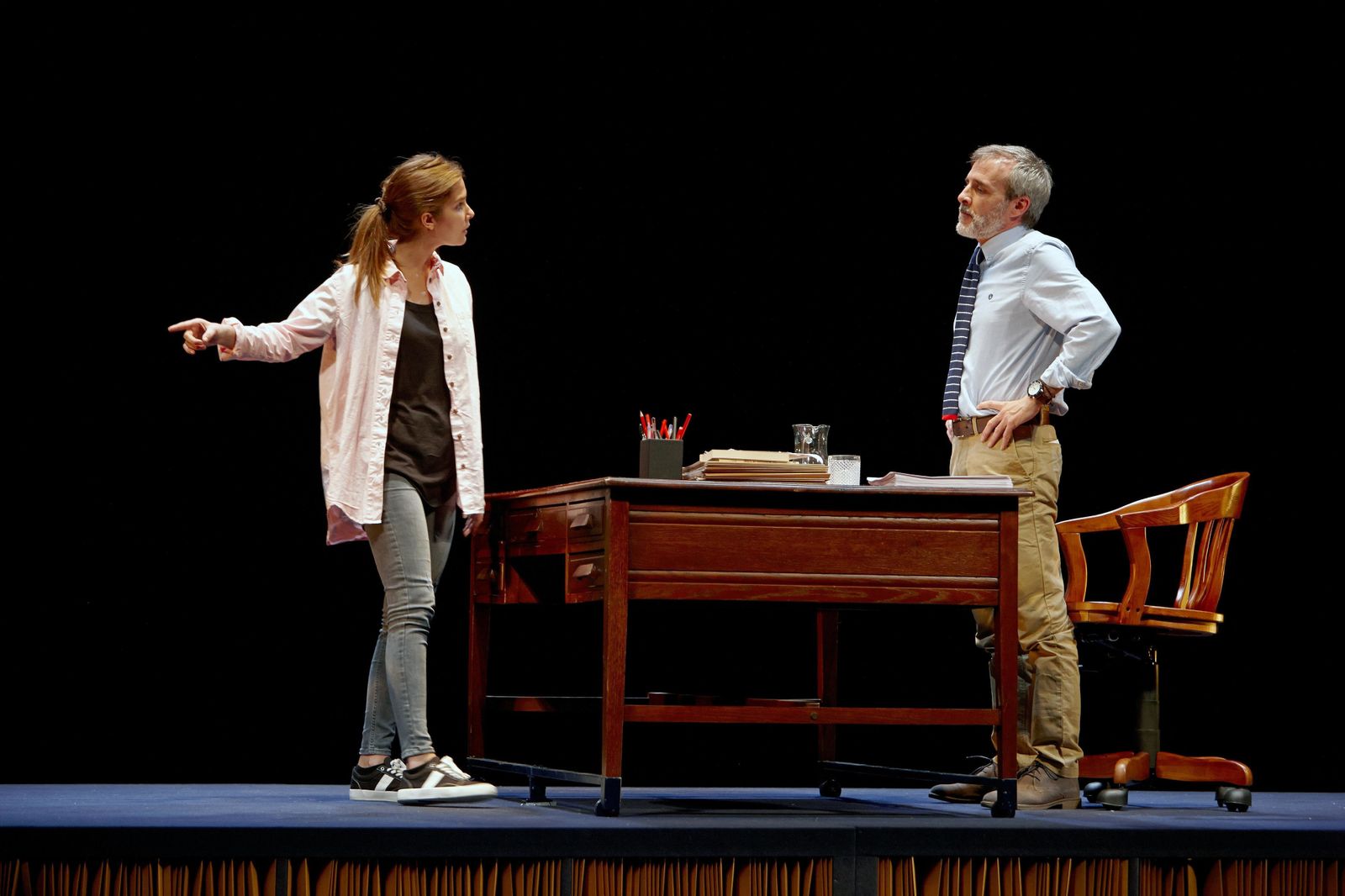 Natalia Sánchez y Fernando Guillén-Cuervo, dos enemigos feroces en 'Oleanna'.