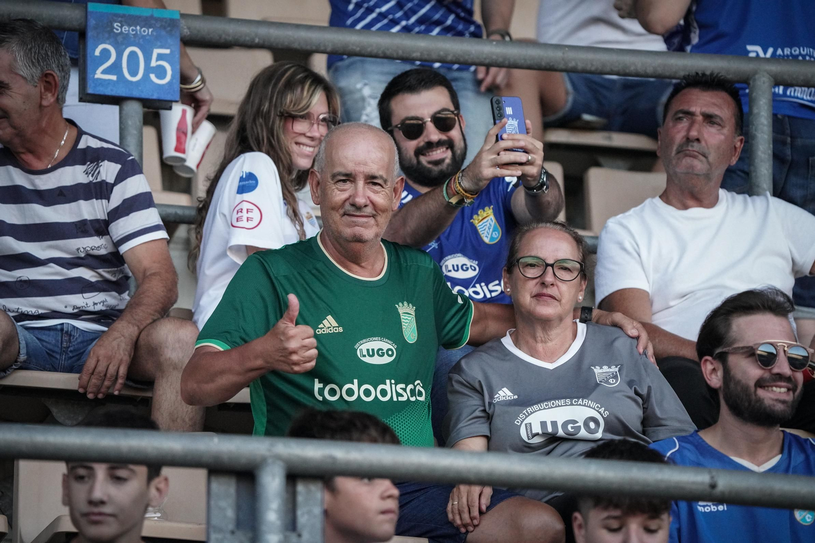 Búscate en el del partido del Xerez CD - UCAM