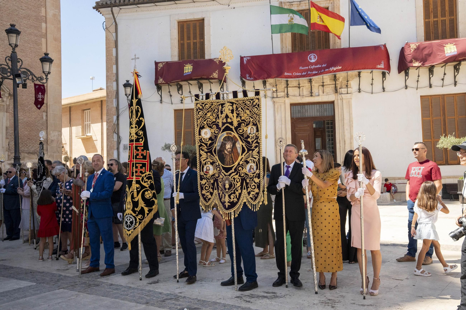 Eucaristía y procesión de Exaltación de la Cruz en la localidad de Vélez-Rubio