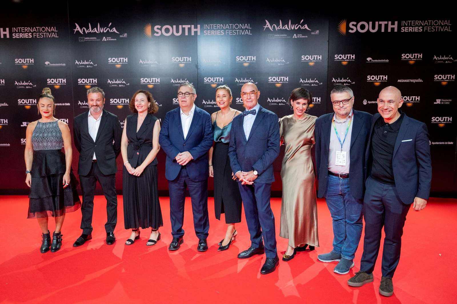 Todas las imágenes de la gran alfombra roja del South Series Festival en Cádiz: Luis Tosar, Marta Hazas, Mariano Peña, ....