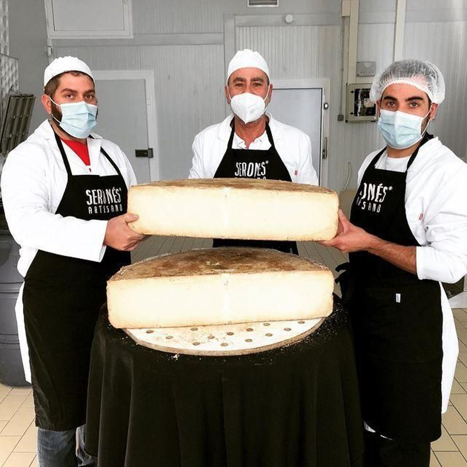 'El Queserón' una vez abierto tras su curación.