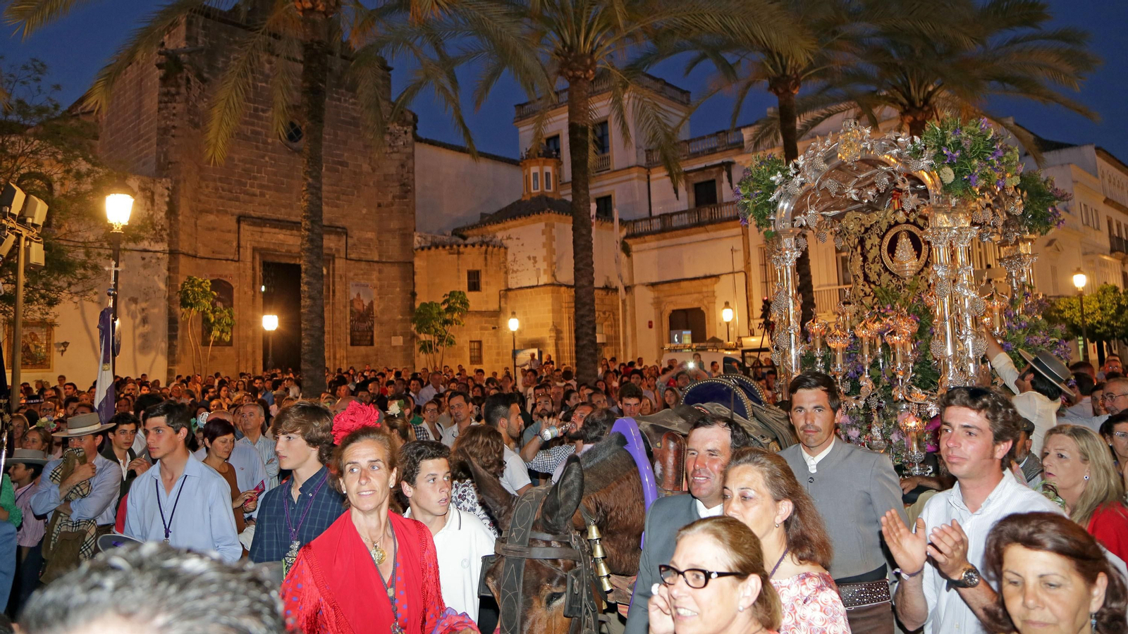 Imágenes de pasadas romerías de la Hdad de Jerez al Rocío