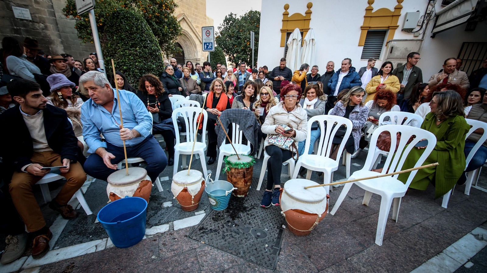 Búscate en  las zambombas del día 16 de diciembre