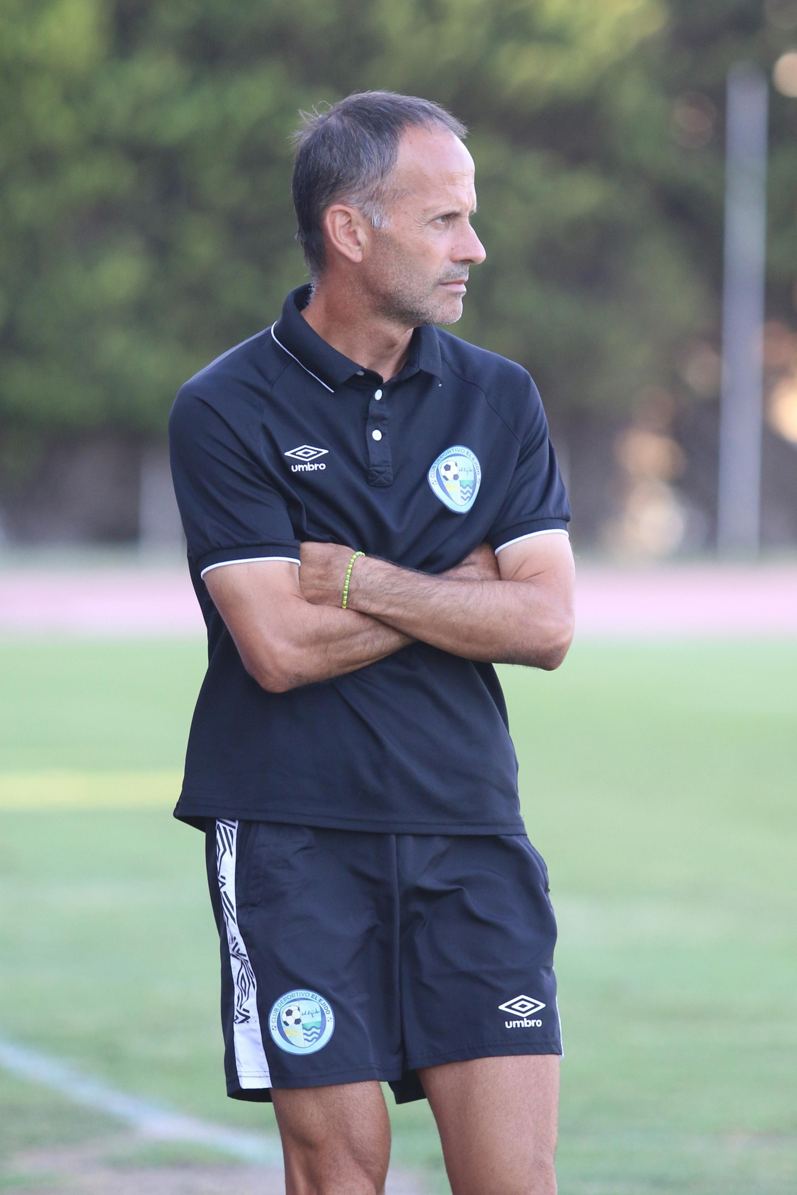 Fotogalería del derbi en Santo Domingo