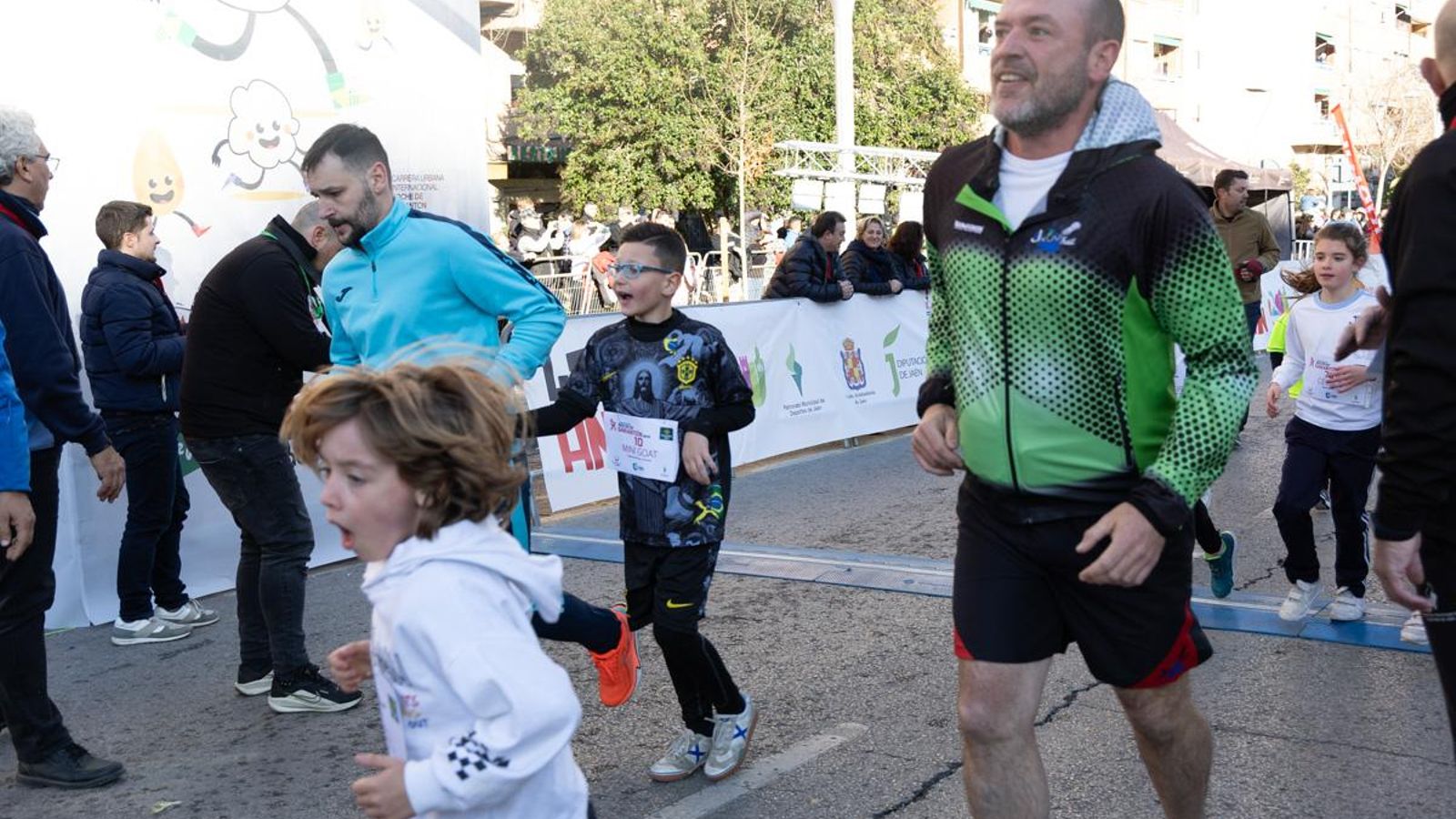 En imágenes: Los niños y niñas de los colegios de Jaén, protagonistas de la San Antón Escolar