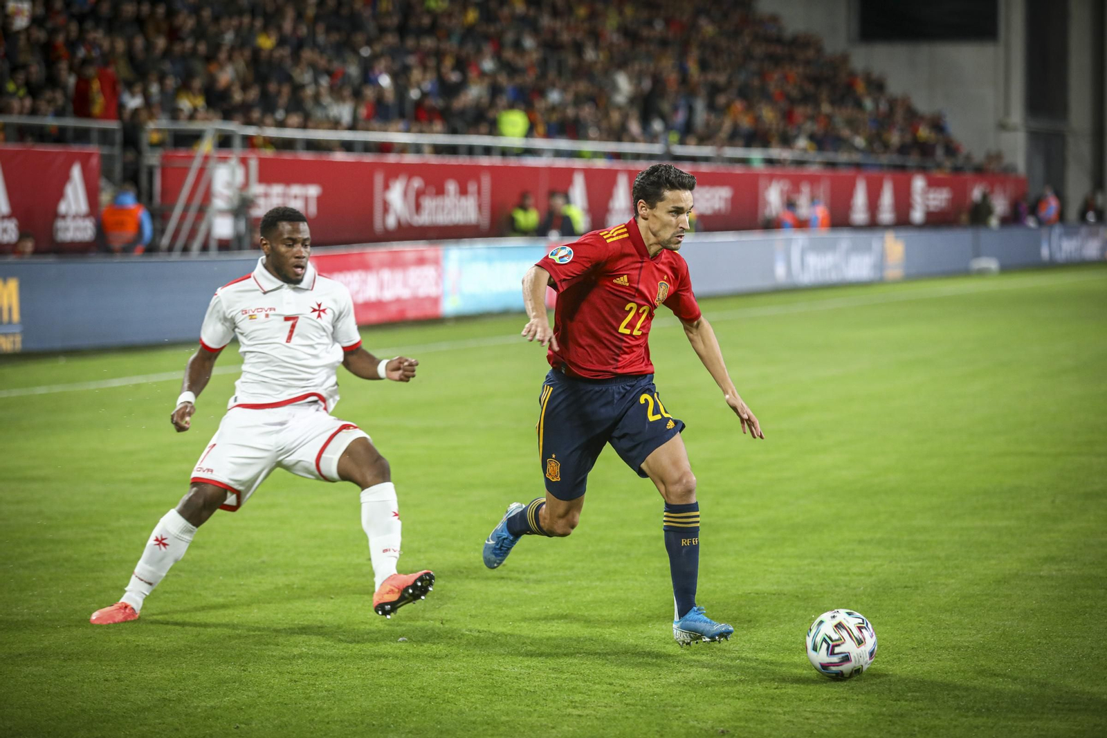 Las imágenes del España-Malta en Cádiz