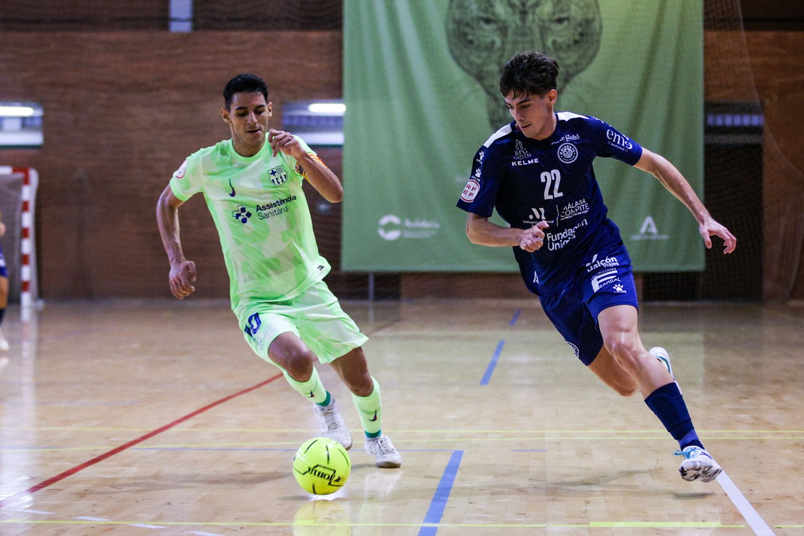 Málaga Ciudad Redonda - Barça B (2-0): Carranque es un fortín