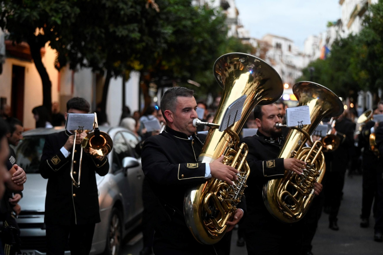 La mejores imágenes de la procesión de la Virgen del Amparo