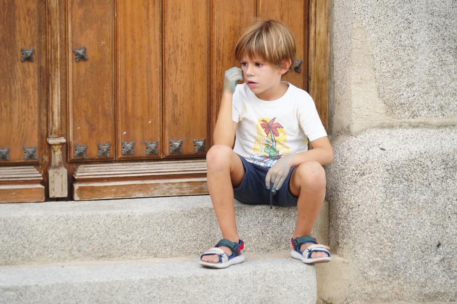 Alfombras de colores por San Roque en Dos Torres