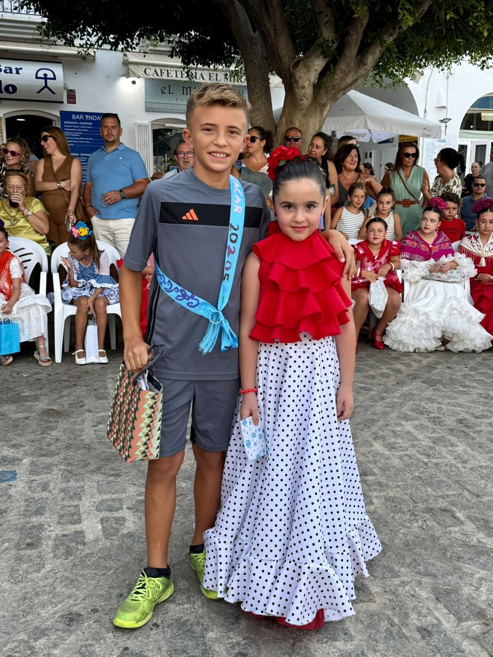 Las mejores imágenes de la Feria del Mediodía y la carrera de cintas infantiles de Mojácar