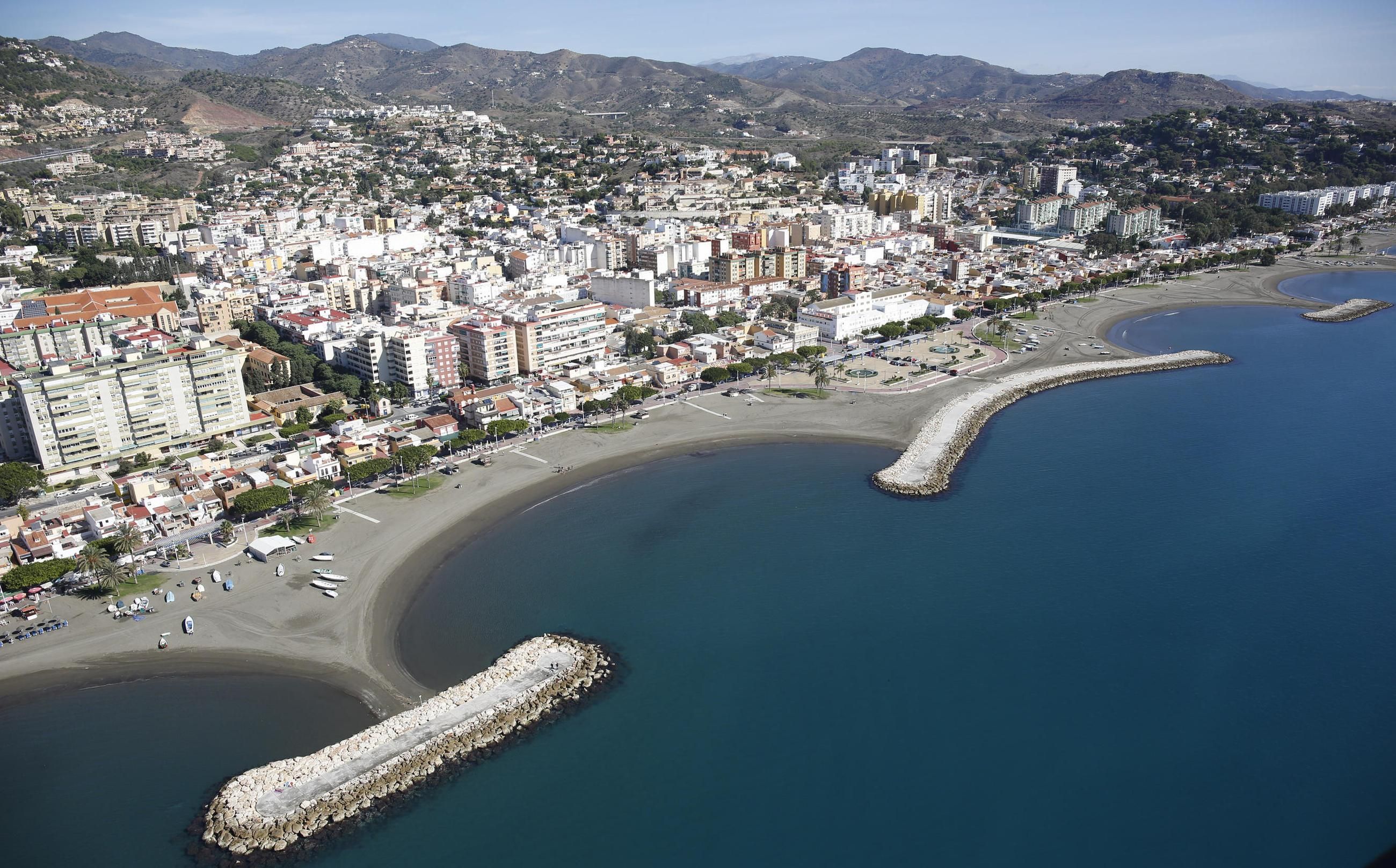 Como con la plaza del Niño de las Moras: Asociaciones de El Palo iniciarán una colecta para hacer un mural con doce de sus vecinos ilustres
