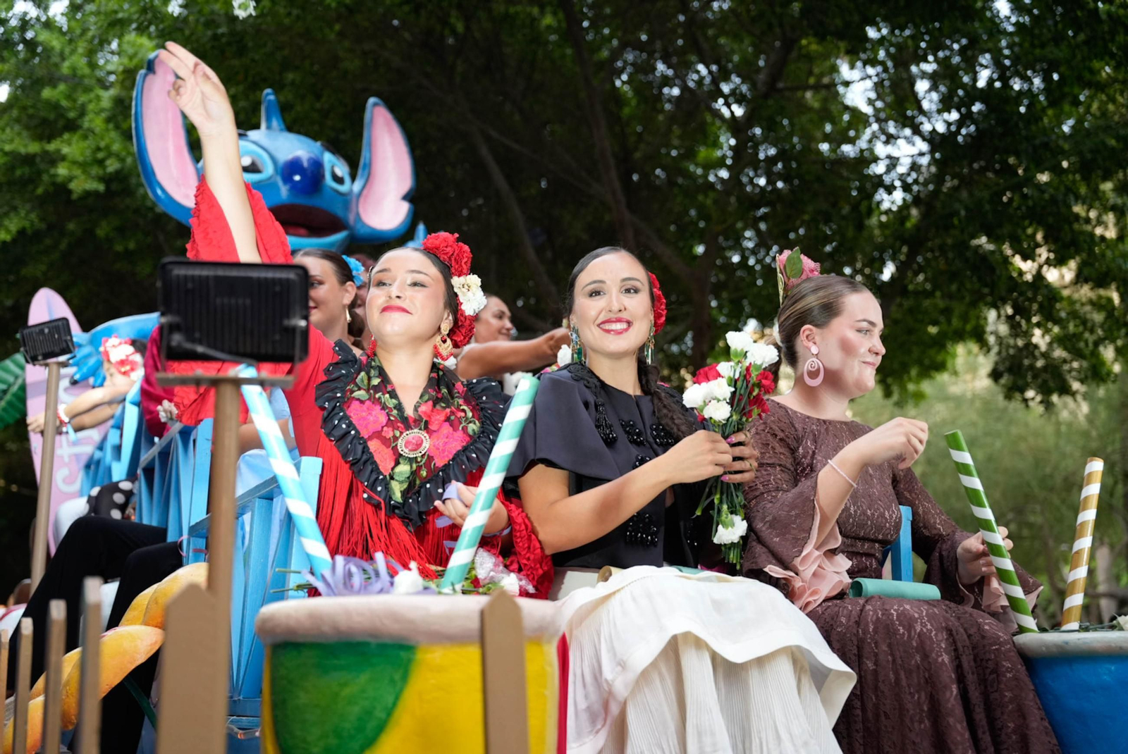 Así se ha vivido la Batalla de Flores en la Feria de Almería