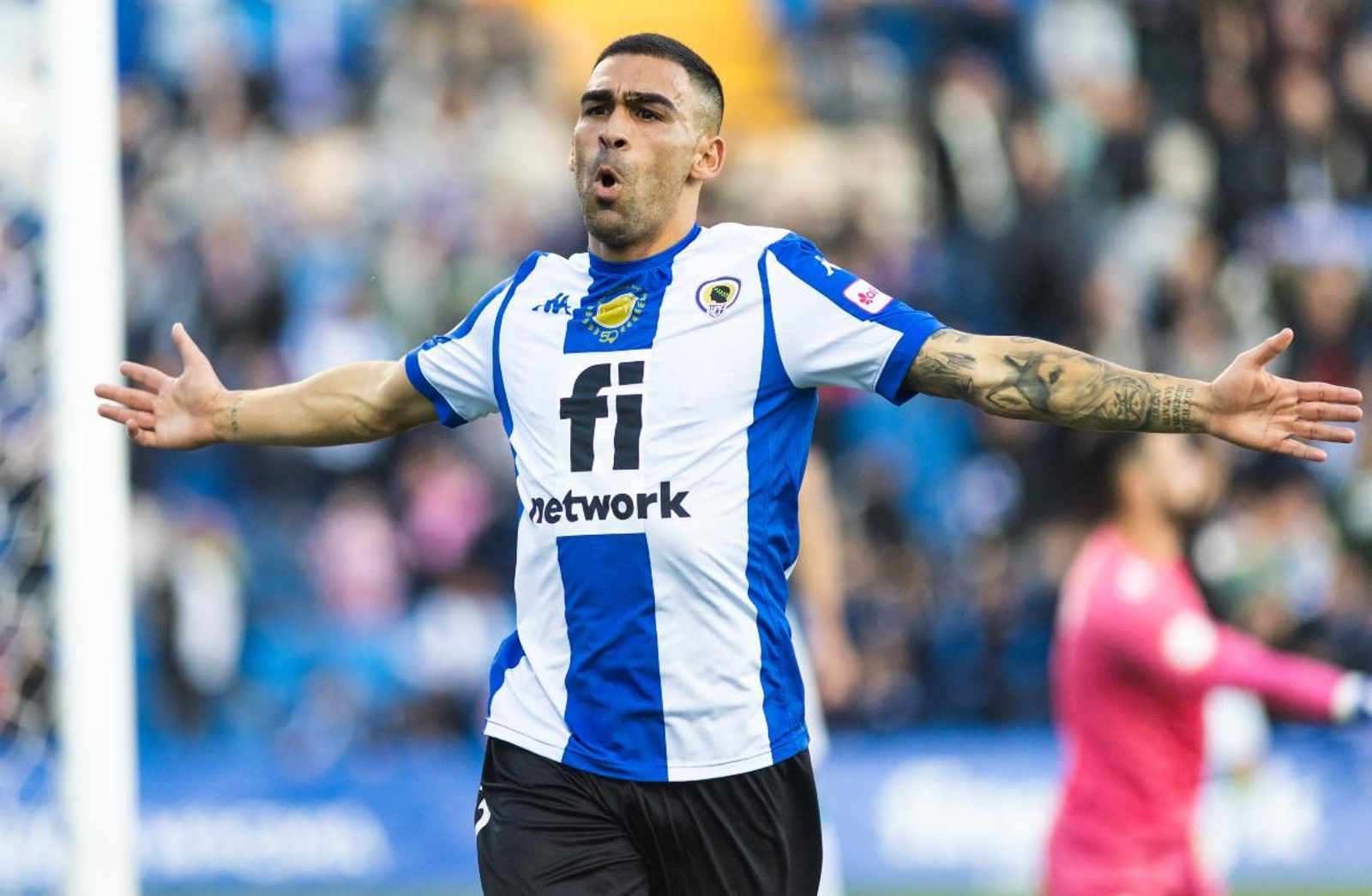 Dani Romera celebra un gol con el Hércules durante un encuentro de la pasada temporada con los alicantinos.