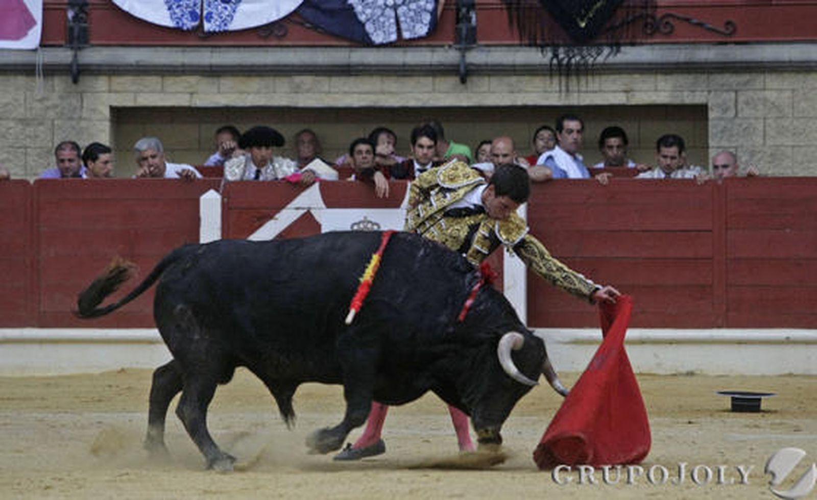 La Montera acoge a Galván, Escarcena y Vega en una tarde inolvidable.

Foto: Erasmo Fenoy