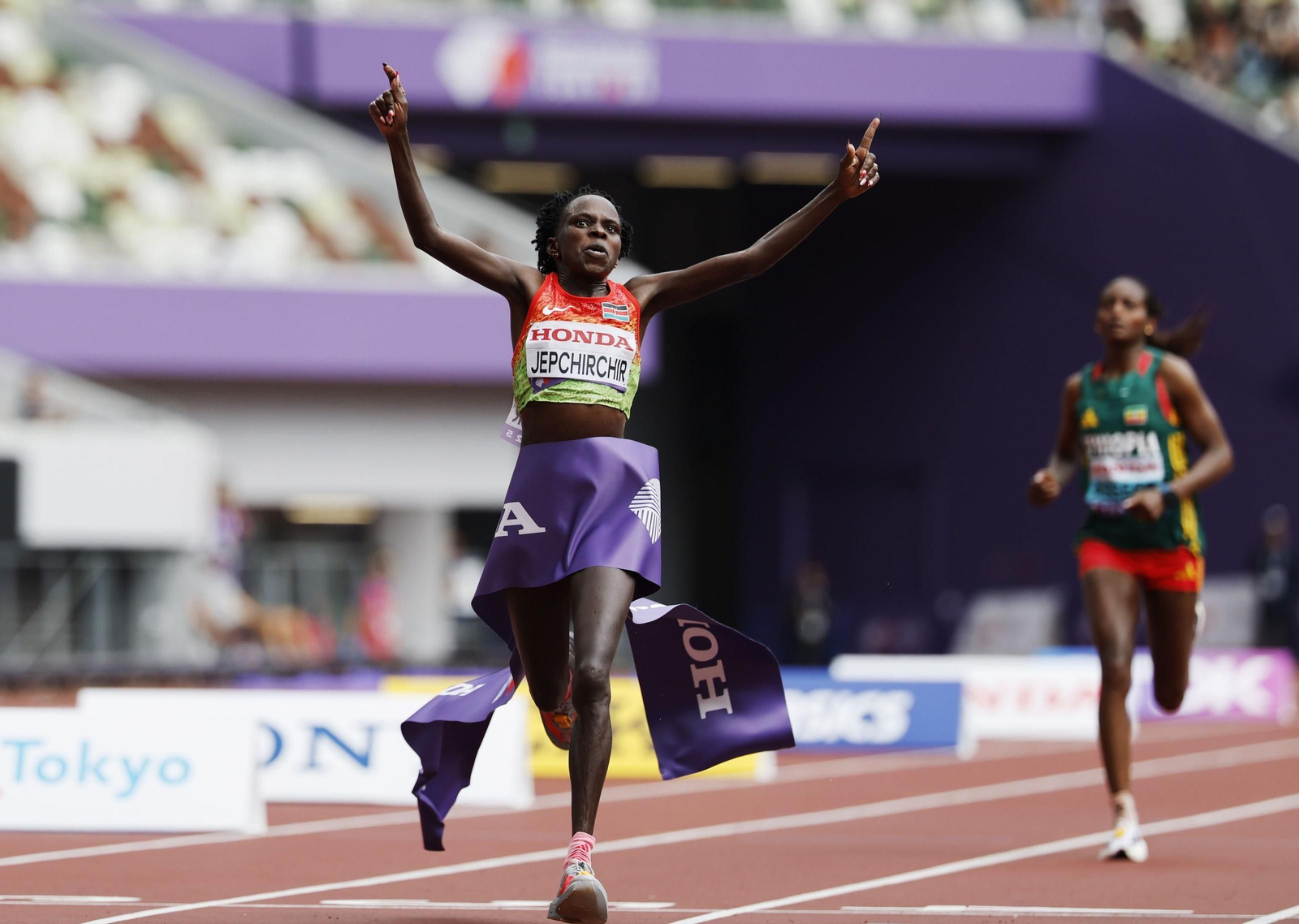 Las mejores imágenes del triunfo de Seville en 100 metros y del resto del Mundial de atletismo