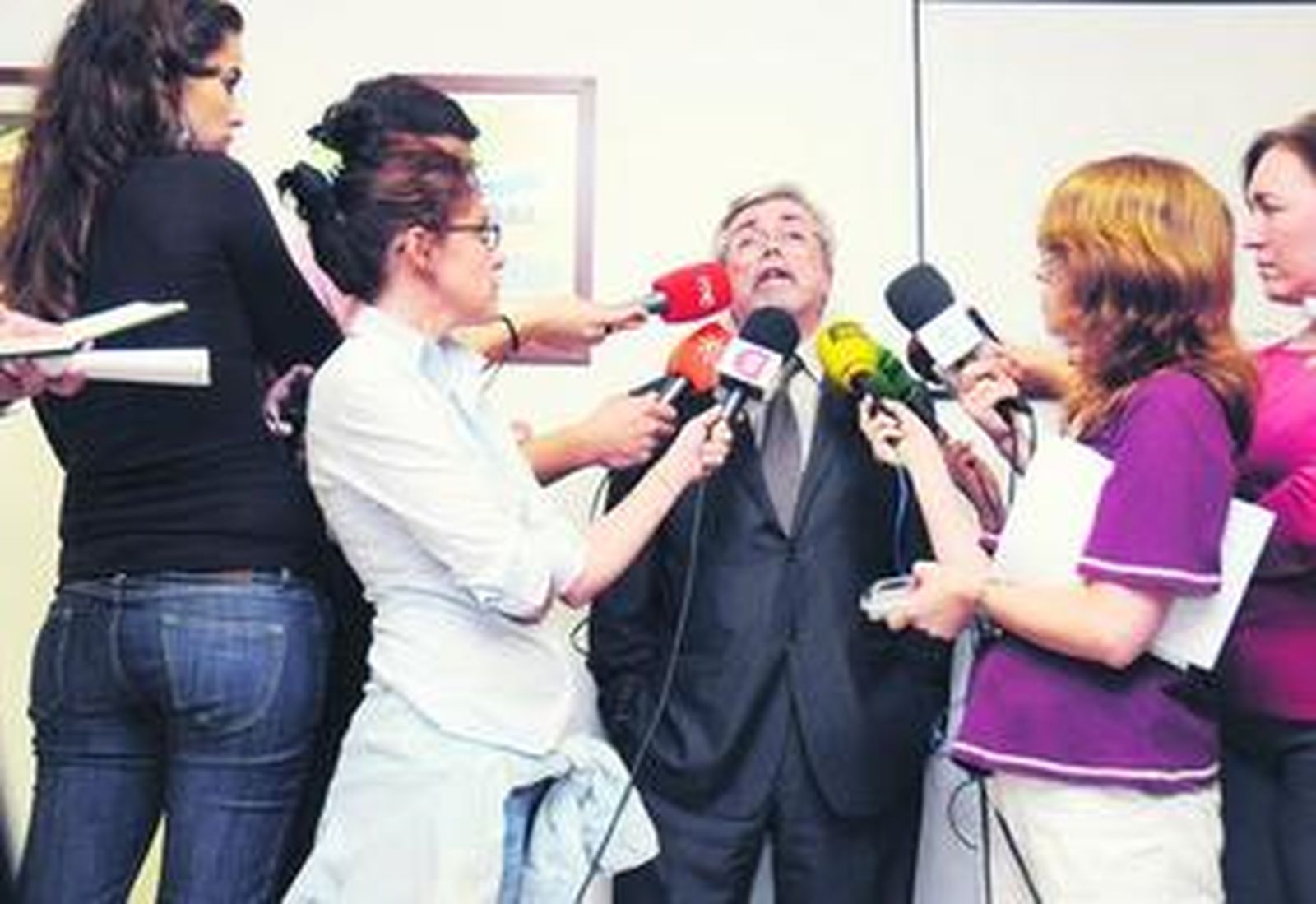 Jordi Maymó comparece tras el consejo de administración celebrado el pasado martes en Mercasevilla.