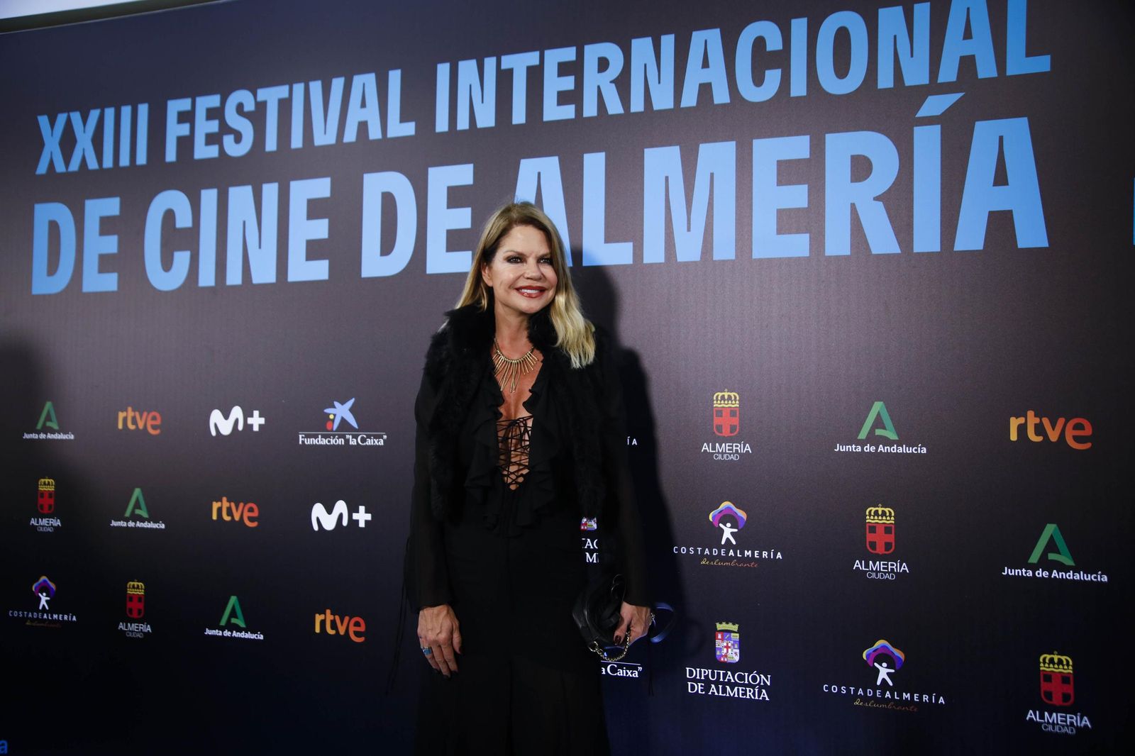 Las imágenes de la gala del Festival Internacional de Cine de Almería (Fical) con el premio 'Almería, tierra de cine' a Karra Elejalde