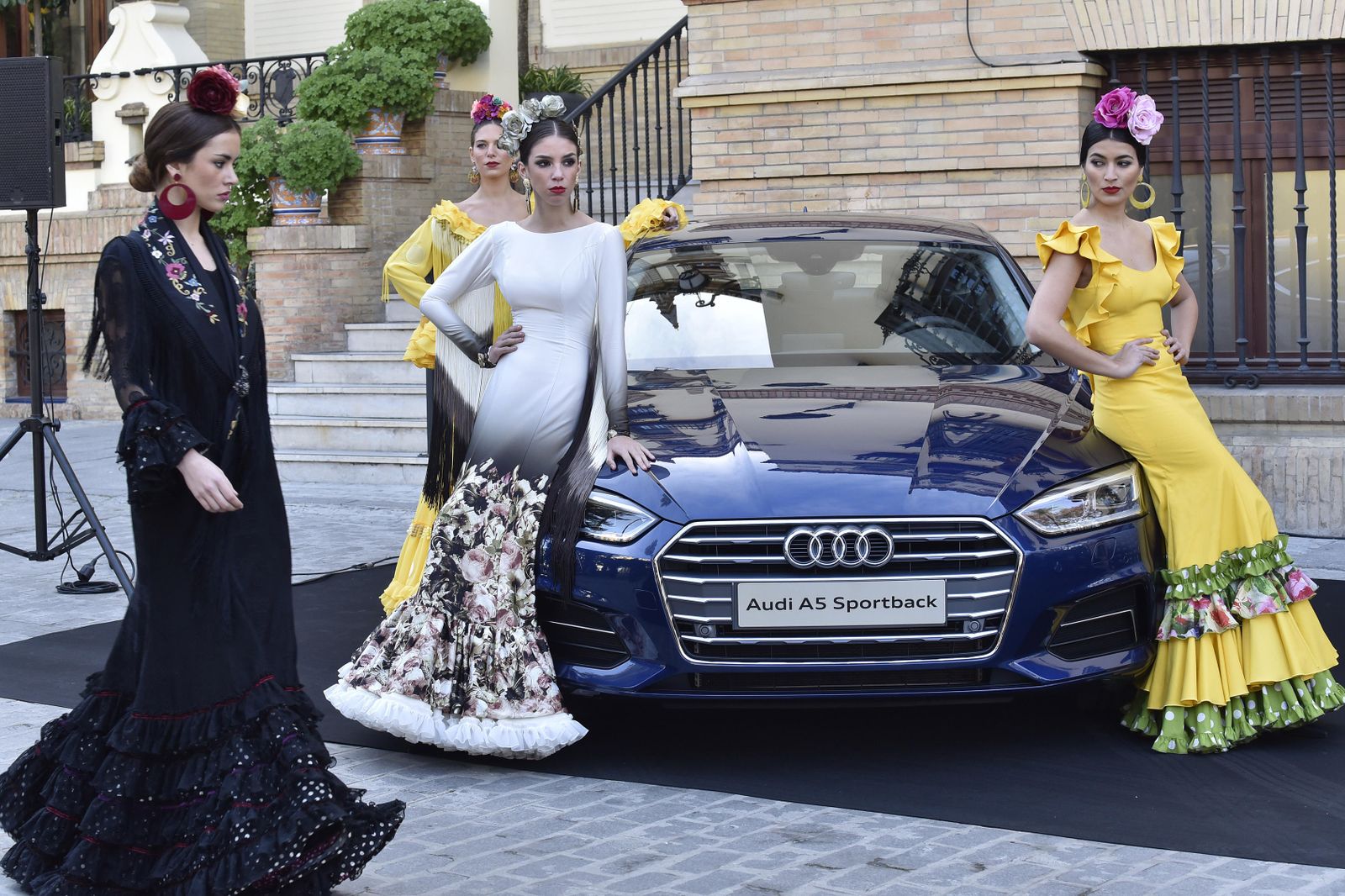 El desfile previo de 'We Love Flamenco', en imágenes