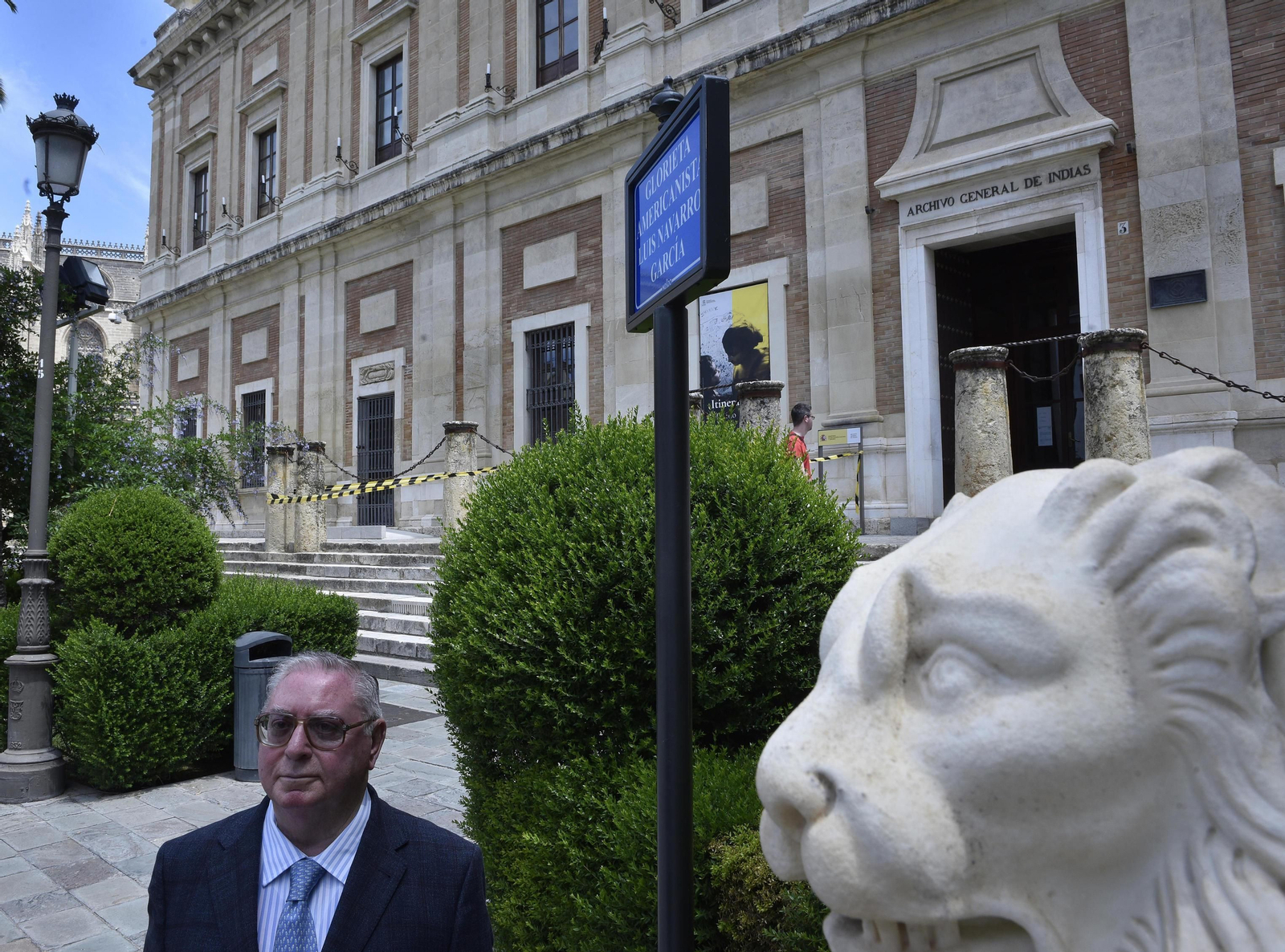 Las imágenes de la inauguración de la glorieta Luis Navarro García