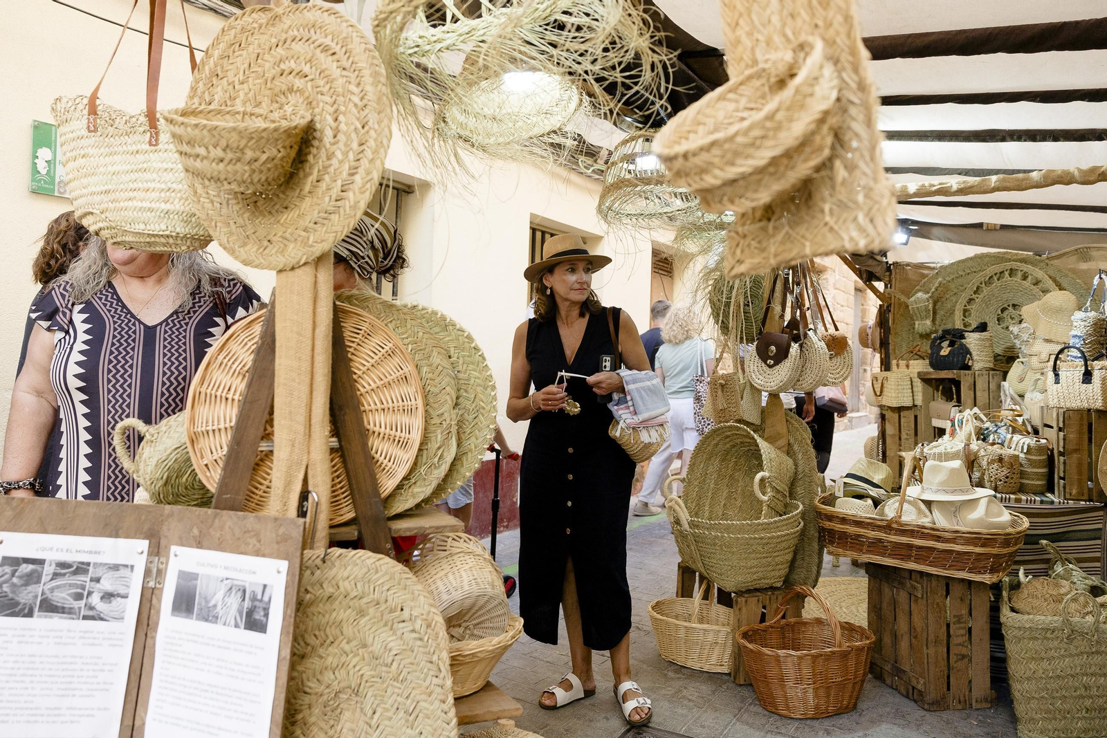 Imágenes de la inauguración del mercado andalusí