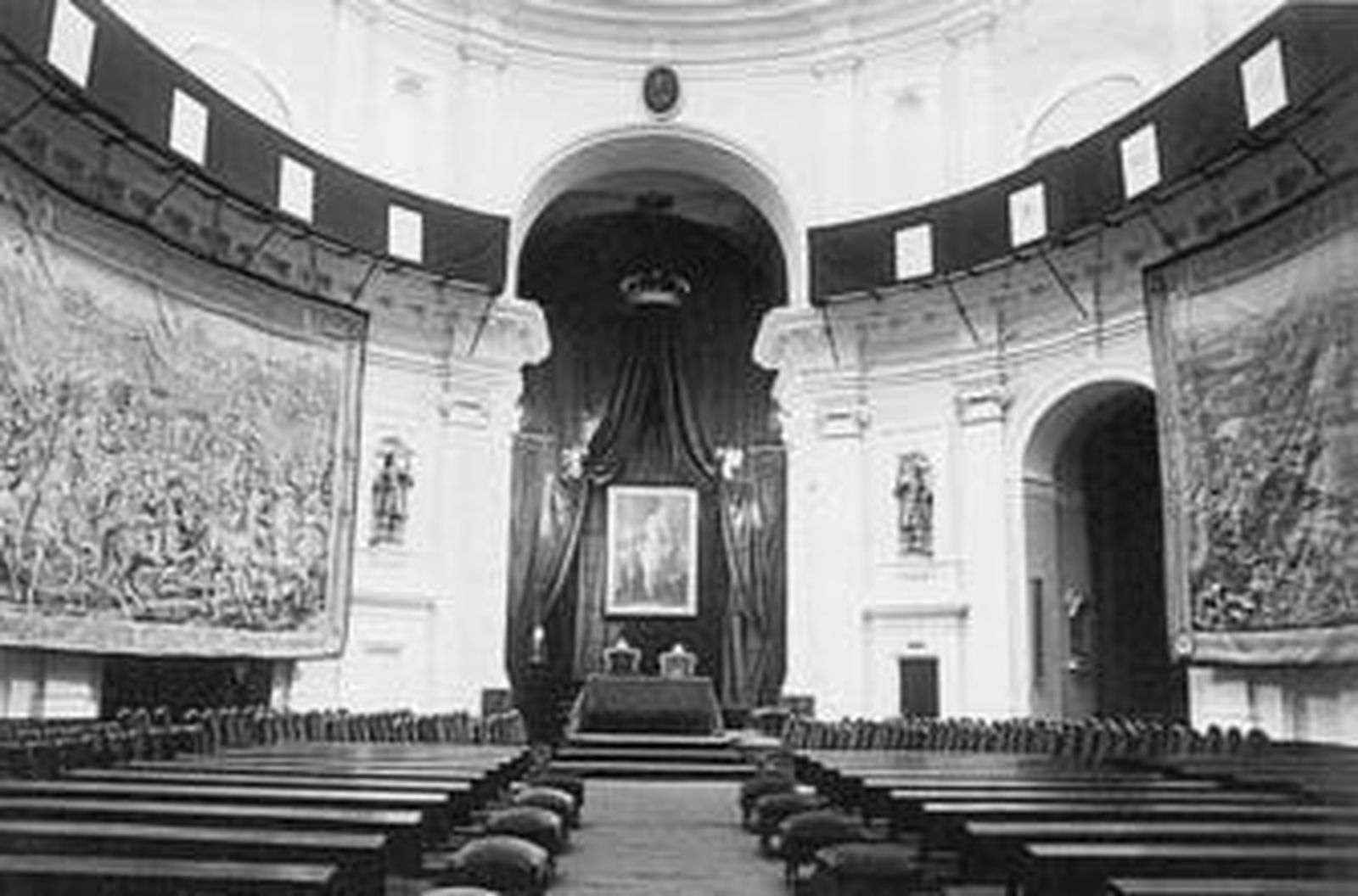 1911 La ciudad recuerda el traslado de las Cortes a Cádiz