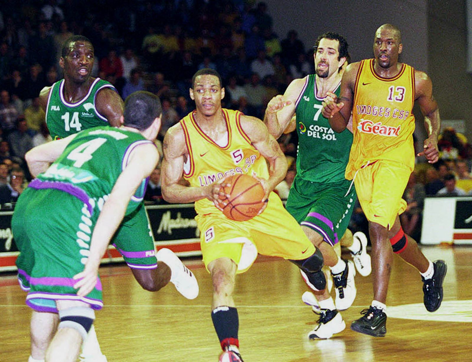 Las fotos de la final de Copa Korac Unicaja-Limoges