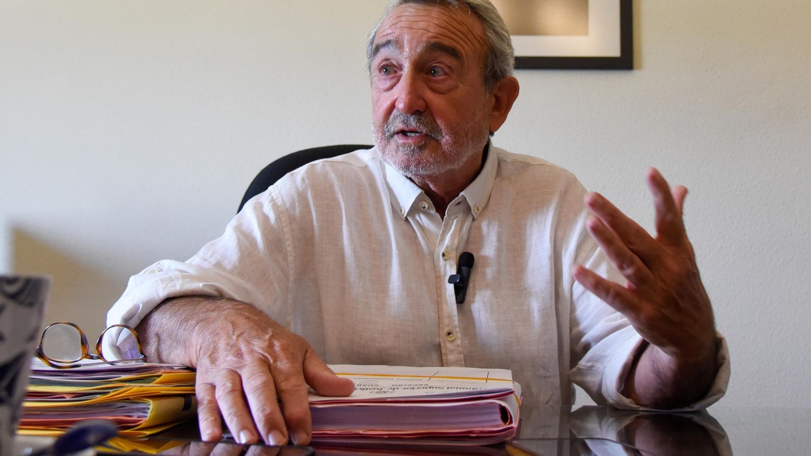 El juez Heriberto Asencio, durante la entrevista.