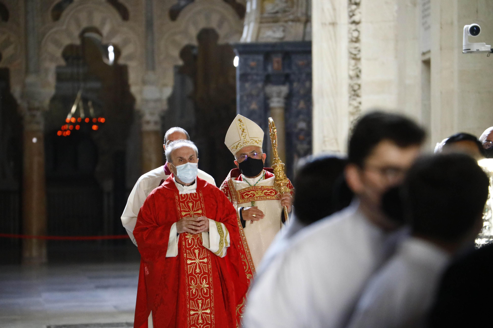 La misa de la bendición de las palmas en la Mezquita-Catedral de Córdoba, en fotografías